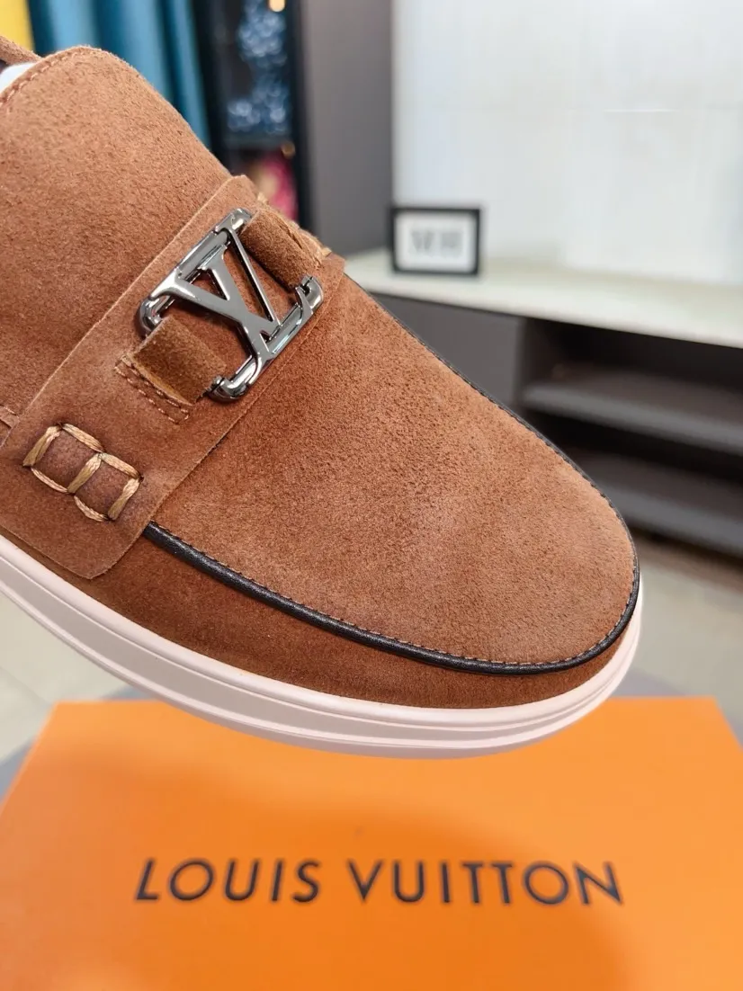 Men's shoes💰440🌹🌹[LV]🌹High-end brand of men's shoes: official website 1:1 latest masterpiece: the upper is made of Italian imported first-layer cowhide with special materials➕made of full genuine leather lining🔥, making walking more convenient and comfortable! Exclusive new style, stunning work [color]! Create a fashionable personality to set off your uniqueness! A must-have for trendy men! Classic🔥Number: 38-44